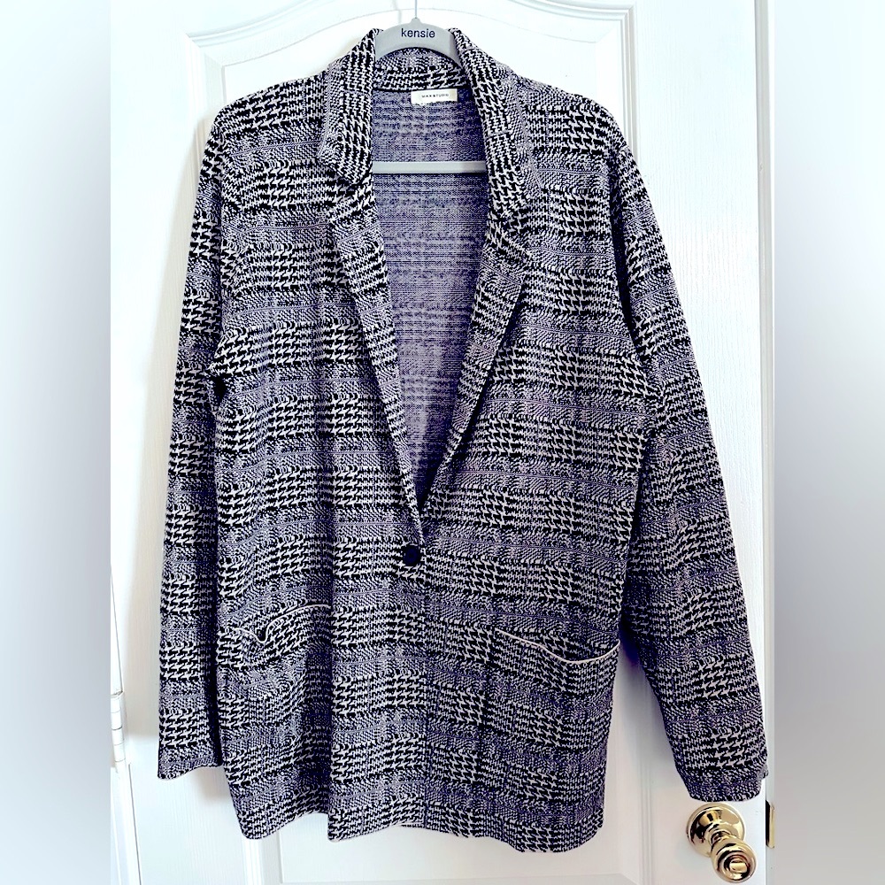 Max Studio Black and Gray Houndstooth Plaid Sweater Blazer with Pockets Size XXL